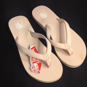 vans womens soft top flip flops